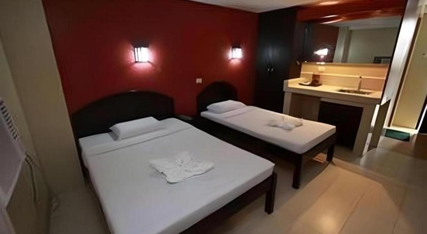 Sampaguita Suites Plaza Garcia Себу Экстерьер фото
